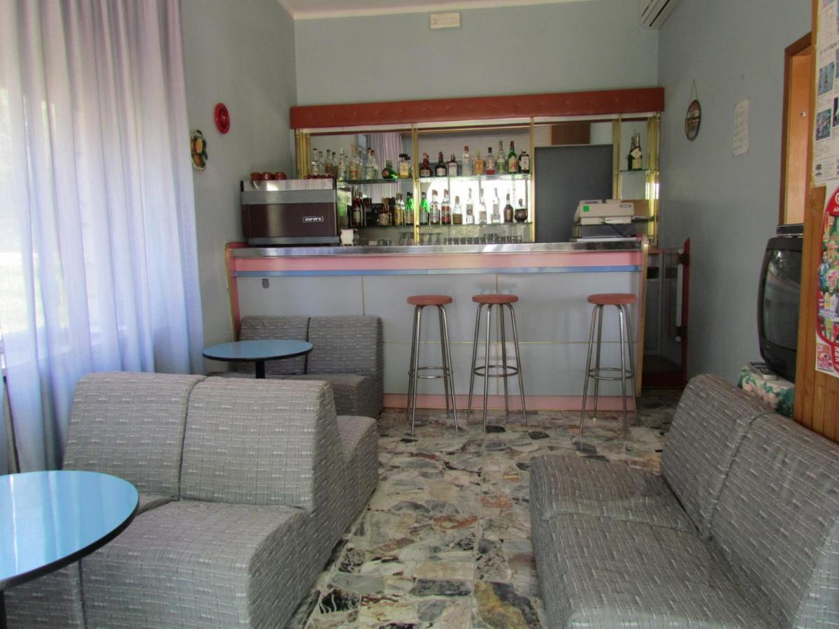 Hotel San Faustino Торри-дель-Бенако Экстерьер фото